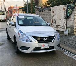 نيسان فيرسا